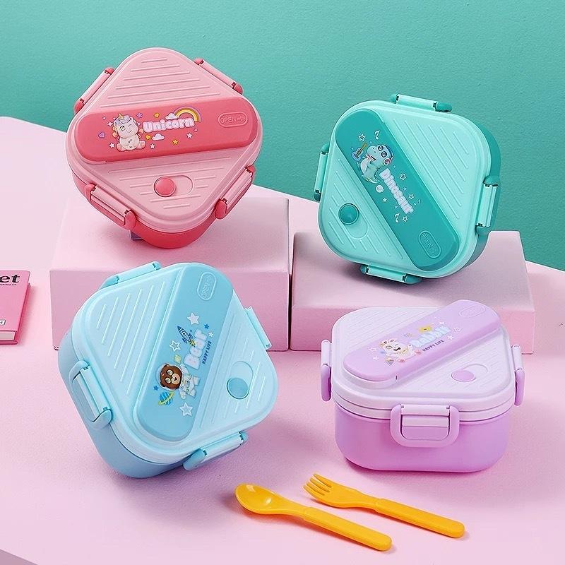 Kids.Outdoor Utensils - 3つのコンパートメントが付いた漫画柄の子供用ランチボックス、漏れ防止、カトラリー付き、食品に安全、学校やピクニック、アウトドア用弁当容器